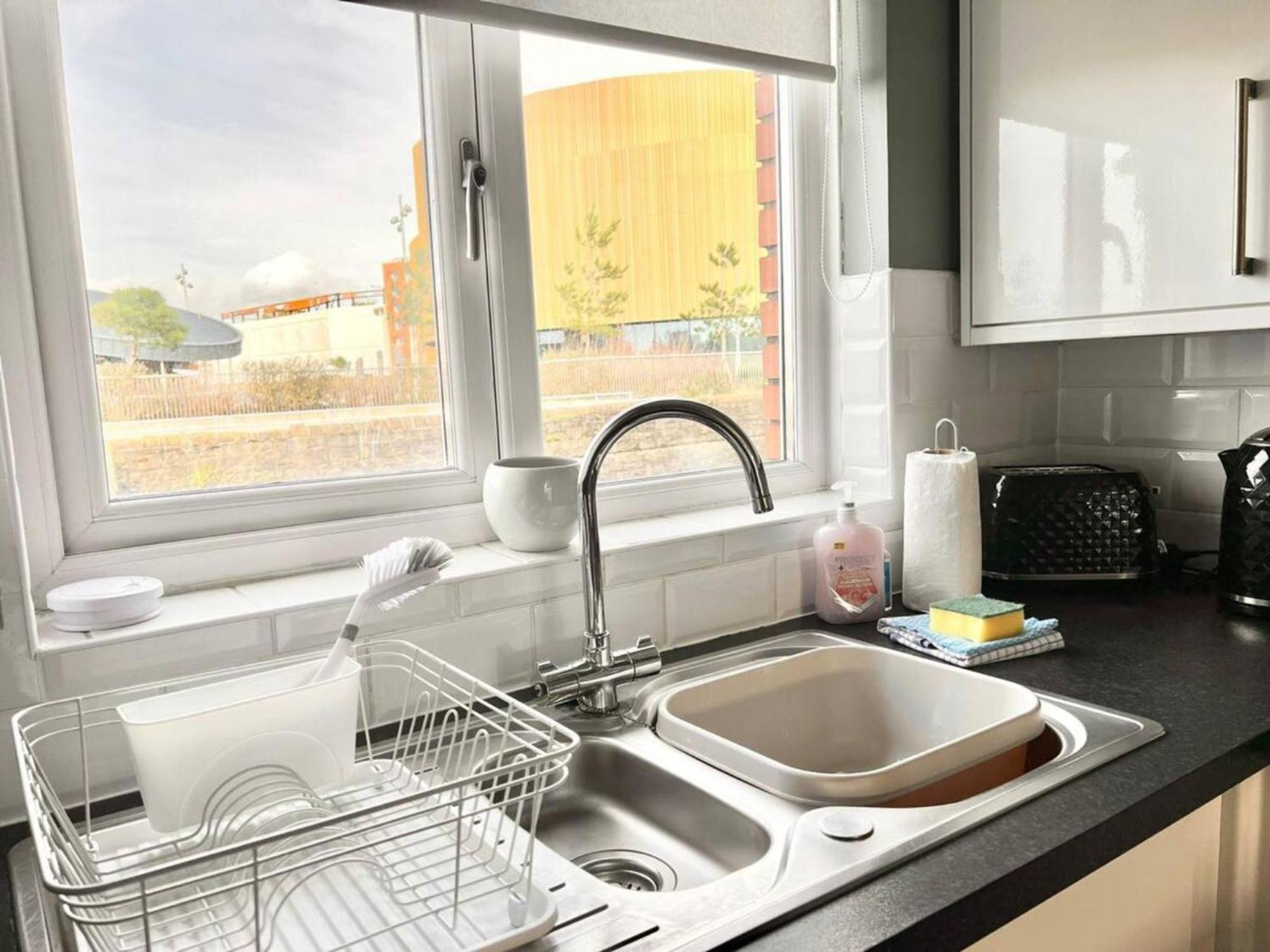 Pass The Keys Cosy Flat In Maritime Quarter Apartment Swansea